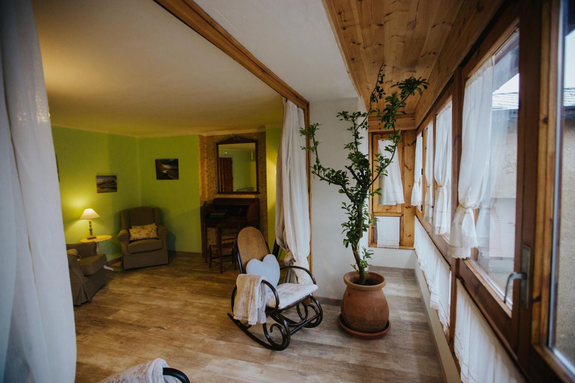 Casa Rural Valle De Tena Sallent de Gállego Esterno foto