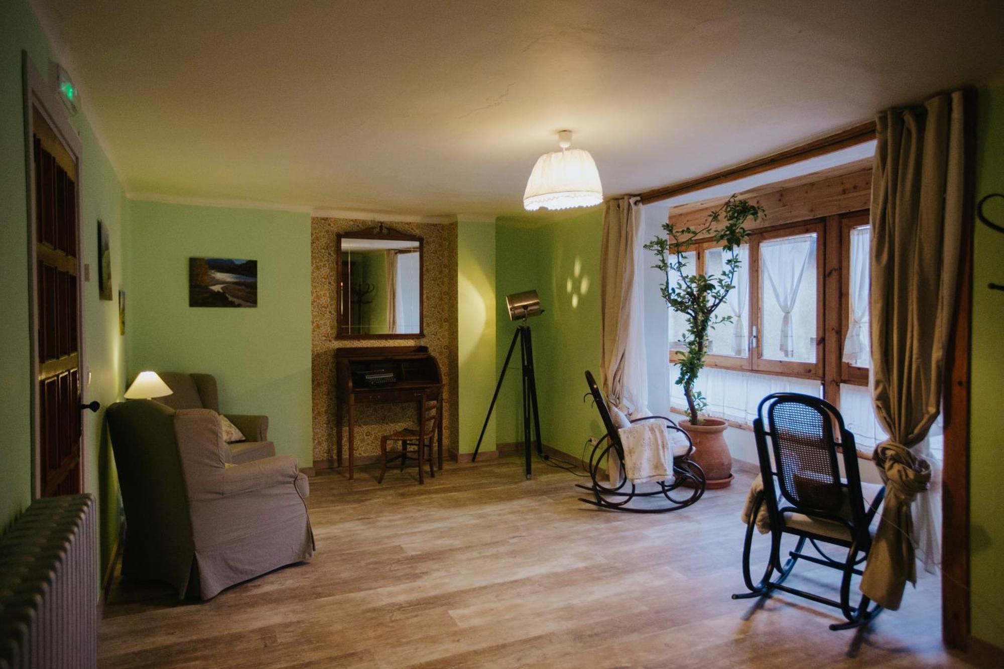 Casa Rural Valle De Tena Sallent de Gállego Esterno foto