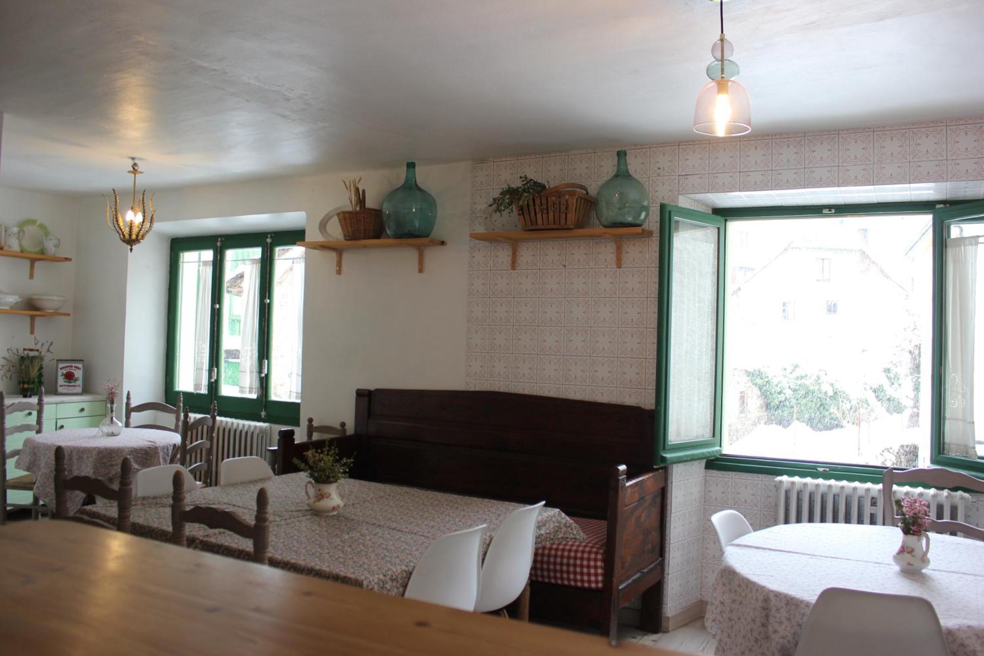 Casa Rural Valle De Tena Sallent de Gállego Esterno foto